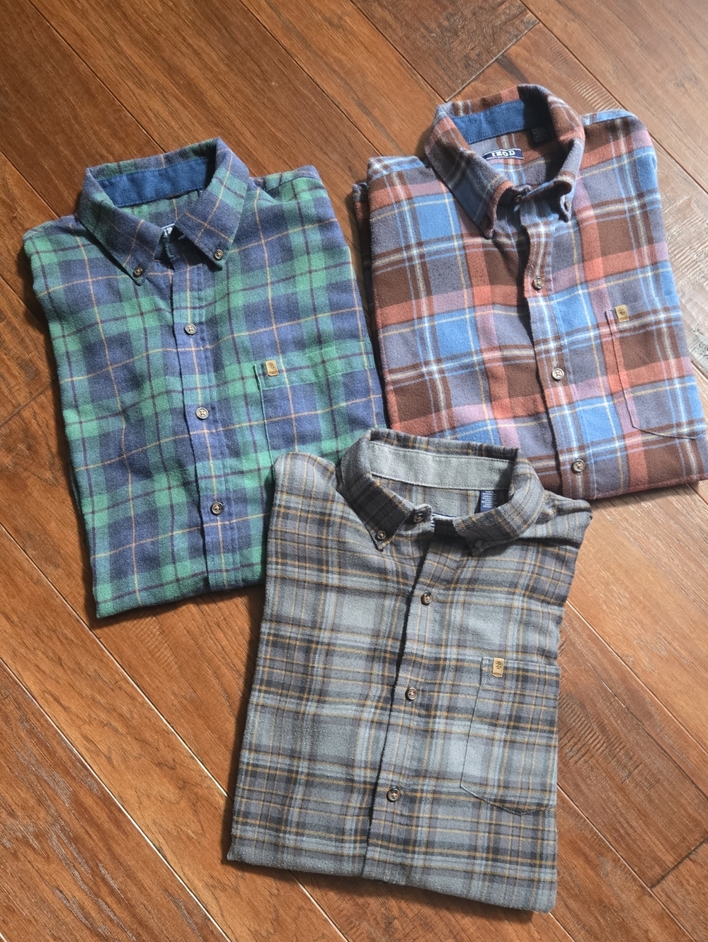 Izod Men's Green, Burgundy & Gray Plaid Button-Down Flannel Shirts (3) Medium